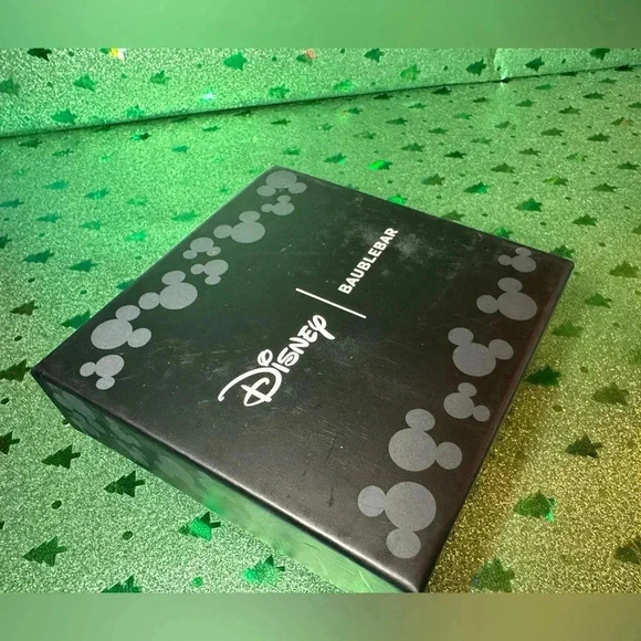 Glow in the dark BaubleBar Disney Mickey Spider Web Earrings - Picture 6 of 8